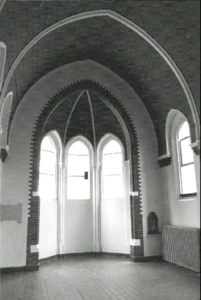  Gewelf en vensters in voormalige kapel Akerkhof 22, Groningen 100623