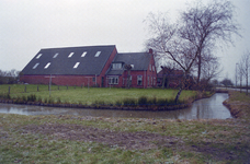  boerderij aan Kardingeweg? Euvelgunne, omgeving Pop Dijkemaweg, Meedenpad, Groningen