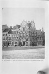  Grote Markt westzijde 1872 met Goudkantoor, geheel links de in 1873 afgebroken boterhal Grote Markt westzijde, ...