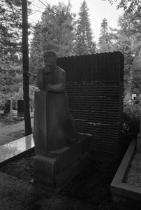  Grafsteen van Jan Schaper op begraafplaats Esserveld Esserweg 22, Groningen 100540