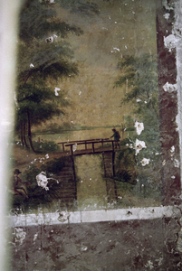  Restant van schildering van landschap met brug en reiziger Guldenstraat 2, Groningen 102189