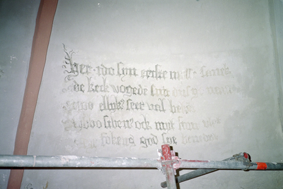  Geschilderde tekst in gewelf van Petruskerk Kerkstraat 95, Zuidbroek