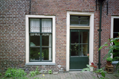  Gevel met venster, deur en klezoren Visserstraat 50, Groningen 103501