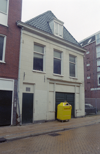  Gepleisterde gevel met glascontainer Schuitenmakersstraat 3, 5, Groningen 152626