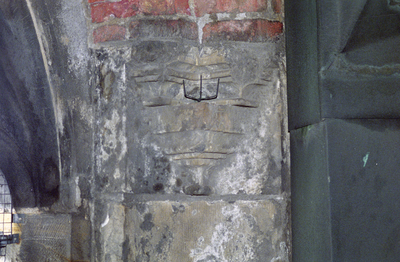 Detail van natuursteenwerk op beiaardszolder van Martinitoren Martinikerkhof 1, Groningen 102537