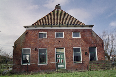  Voorgevel Oldambtster boerderij Hogeweg 13, Dorkwerd, Groningen 106323