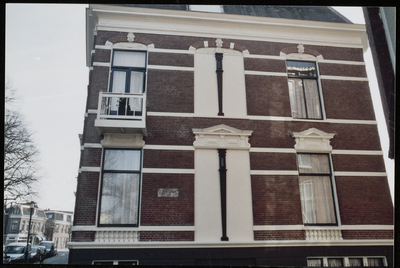  zijgevel, vensters dichtgemaakt, ornamenten Parklaan 12, Groningen 101410