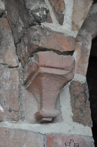  detail gemetselde boog Martinikerkhof 3, Martinikerk 102538
