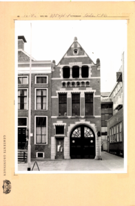  stamkaart bouwhistorische dossiers Martinikerkhof 8, Groningen 100678