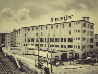  Uitbreiding tabaksfabriek Niemeijer Paterswoldseweg 43, Groningen 181391