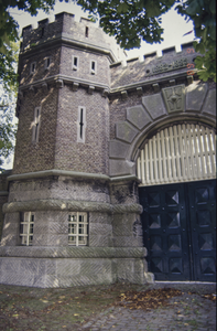  Poort van de Van Mesdagkliniek Hereweg 128, Engelse Kamp 5, Groningen 106835, 107353, 100807