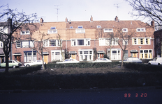  Overzicht woningcomplex en parkje Johannes Mulderstraat 4, 6, 8, 10, 12, Groningen 101181