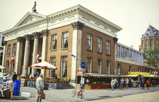  Korenbeurs met terras en marktkramen Akerkhof 1, Groningen 101723