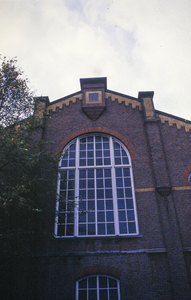  Gevel van bakstenen loods van voormalige gasfabriek Bloemsingel, Groningen
