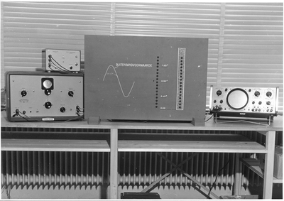 468038 Dd018 vooronderzoek elnag - opstelling proefmodel toetsprobleem zandkolom (1967), 1967-02-27