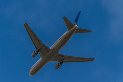 479995 Vliegtuig over rottepolderplein-2, 2015-02-17