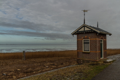 480008 Amsteldiepdijk-waddenzee-rijkspeilschaal-1-2, 2015-02-17