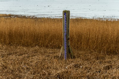 480141 Amsteldiepdijk-waddenzee-rijkspeilschaal-3, 2015-02-17