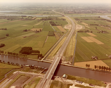 20231777 Houtensebrug, ca. 1984
