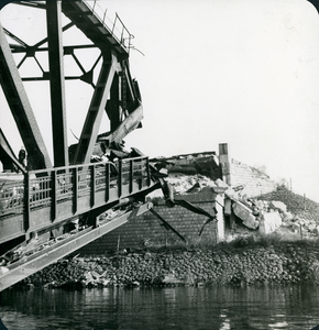 20232029 Keizersveerbrug, 1945