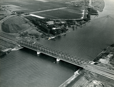 20232161 Keizersveerbrug, ca. 1977