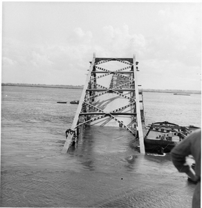 20230512 Moerdijkbrug, ca. 1945