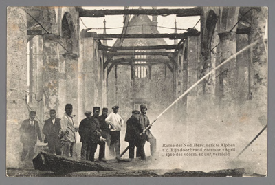 0219 Ru??ne der Ned. Herv. kerk te Alphen a.d. Rijn door brand, ontstaan 7 april 1916 des voorm. 10 uur, vernield, 1916