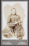 42 -24 Portret van Reintje Overvelde., 1887-01-01