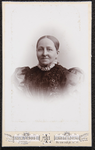 42 -28 Portret van mevrouw Dumee Sr., 1892-01-01