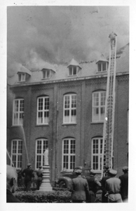 254023 Grote brand in Huize Sint Joseph van de Broeders van de Heilige Joseph in Heel bij Roermond