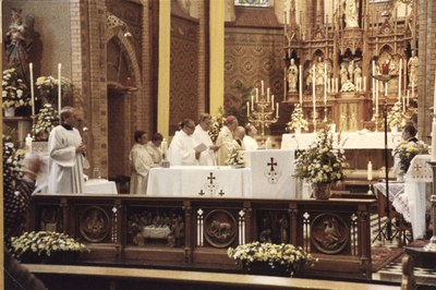 254152 Eucharistieviering bgv het 75-jarig bestaan van huize Sint Joseph in Heel