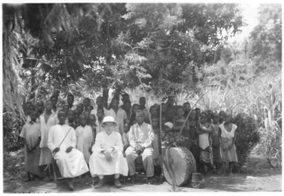 161532 Pater Cor van Uden in Tanzania