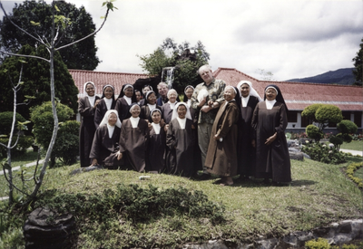 146177 Karmelzusters te Lembang, gelegen in de provincie Bandung, West-Java (Indonesië)
