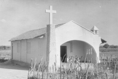 187063 Cèntro Social St. Geraldo doet dienst als kapel en school te Juazeiro (Brazilië)