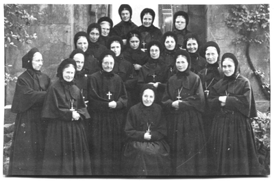 226102 De zusters van klooster Mariënburg te Nijmegen