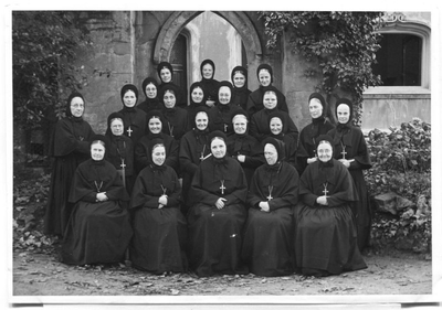 226105 De zusters van klooster Mariënburg te Nijmegen