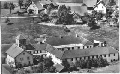 156165 Luchtfoto van het klooster te Balsbach (Duitsland)