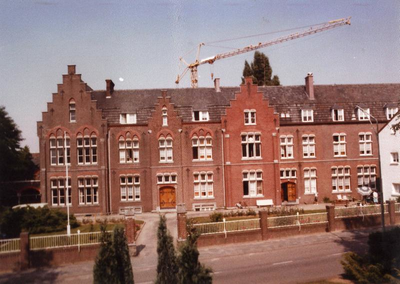 100008 Klooster; Sint Elisabeth Bejaardenhuis, Schoolstraat 20, Bocholtz