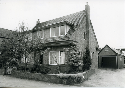  Woonhuis huisarts J.W. Keijning, voorheen van de fam. Oskam van het gelijknamige Bouwbedrijf Oskam