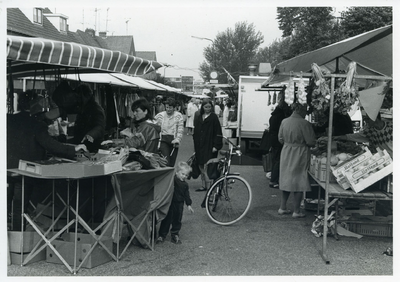 Weekmarkt aan de Langstraat