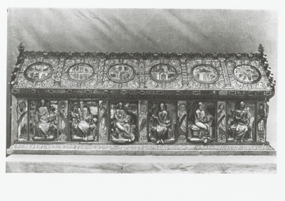 Reliekschrijn van St. Heribert, vervaardigd in Keulen omstreeks 1160.