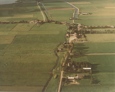 225 - Luchtfoto met overzicht van Noordeinde
