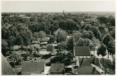 5245 - Mooie opname vanaf de Nieuwe Kerk aan de Horsterweg. Midden op de foto is de pastorie van de kerk. Op de ...