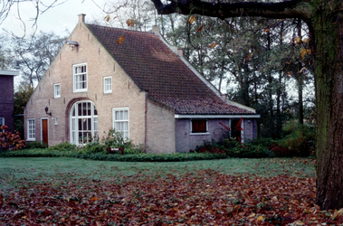 952 Poortgebouw van de Commanderie St. Jan.