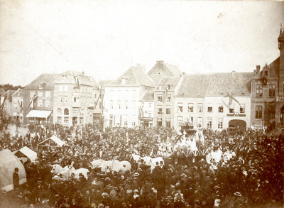 1017_02_0002 Huldiging van burgemeester A.H. Gijzels i.v.m. zijn installatie op 15 juli 1904