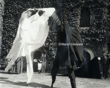 EHC-0000049 Unfortinati uit Engeland ter gelegenheid van de opening van het Straattheaterfestival 1987