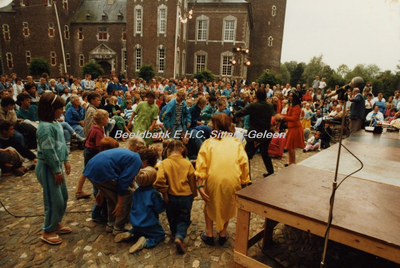 EHC-0000053 Straattheaterfestival 1987 te Kasteel Hoensbroek