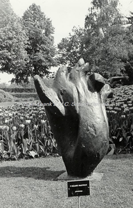 EHC-0002099 Burgemeester Damenpark: Openluchttentoonstelling beeldhouwkunst +/- 1969