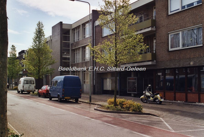 EHC-002709 Gebouwen en appartementen in de Burgemeester Lemmensstraat