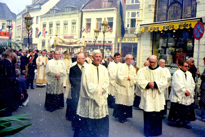 409_04_27 St. Rosaprocessie bij gelegenheid van het 300 jarig bestaan van de St. Rosakapel